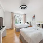 Luxury In With Panoramic Views By Guestlee Lägenhet Montreux