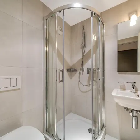 Luxury In With Panoramic Views By Guestlee Apartamento Montreux