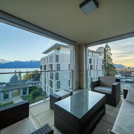 Luxury In With Panoramic Views By Guestlee Montreux