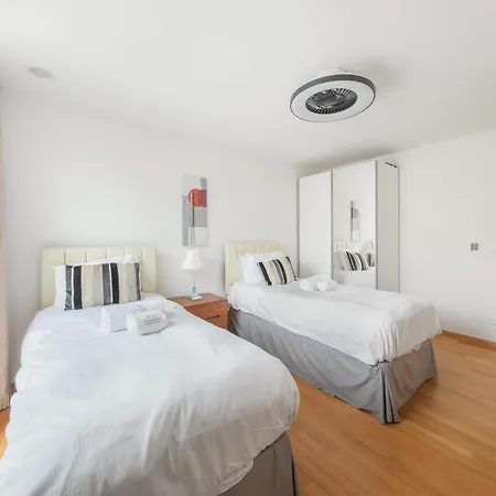 Apartament Luxury In With Panoramic Views By Guestlee *