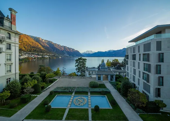 Luxury In With Panoramic Views By Guestlee Montrö