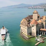 Апартаменты Luxury In With Panoramic Views By Guestlee *