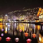 Luxury In With Panoramic Views By Guestlee Апартаменты Монтрё